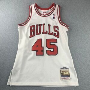 Mitchell & Ness Michael Jordan Chicago Bulls 45 Authentic Jersey White 1994-95 M